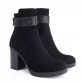 Exclusive shoes 26 