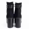 Exclusive shoes 26 